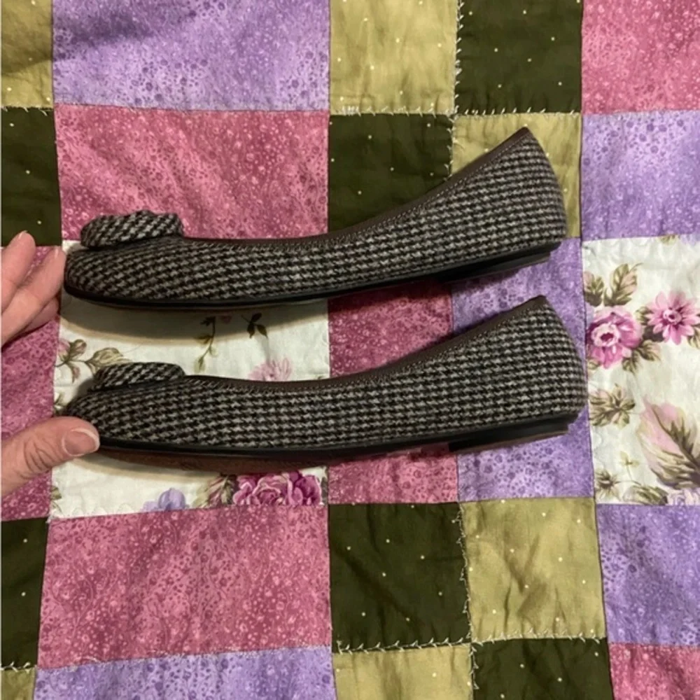 Kelly &‎ Katie houndstooth ballet flats Size 8.5